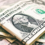 Dolarul american în picaj: a atins minimul ultimilor trei ani. „Piața trimite un mesaj evident” 2 dolarul american se prabuseste a atins cel mai scazut nivel din ultimii trei ani piata transmite un semnal clar 6807674e93ef6