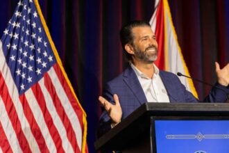 donald trump jr soseste in romania a treia oprire pentru fiul cel mare al presedintelui sua in turneul din europa de est 680f263a3036f