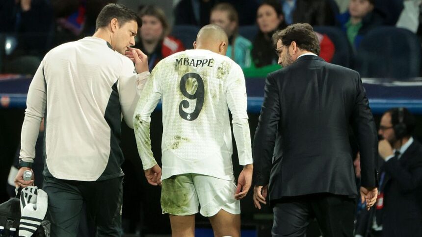 Real Madrid, lovit din nou după eliminarea din Champions League, se pregătește pentru confruntarea decisivă cu FC Barcelona în finala Cupei Spaniei. 1 dupa eliminarea din champions league real madrid a mai primit o lovitura inaintea finalei din cupa spaniei cu fc barcelona 680114d30e072