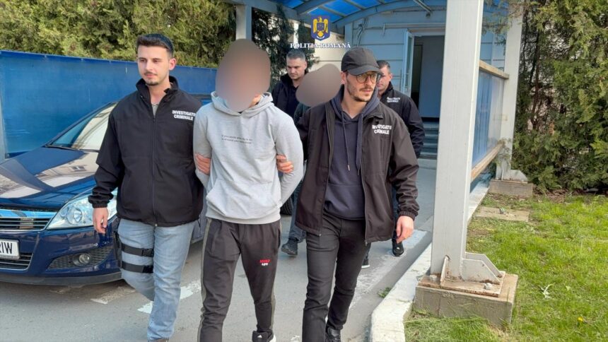 Tinerii reținuți în cazul jafului din Constanța: Detalii despre arma folosită! 1 ei sunt tinerii arestati in dosarul jafului din constanta iata ce marca de pistol au folosit 67f8550b61dc5