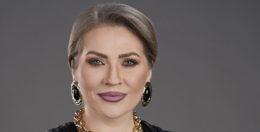 „Mirela Vaida se întoarce în prim-plan cu ‘Acces Direct’, după retragerea emisiunii ‘În direct cu România’ de la Antena 1” 1 emisiunea in direct cu romania scoasa din grila antenei 1 mirela vaida revine la acces direct pe antena stars 680bc1e853594