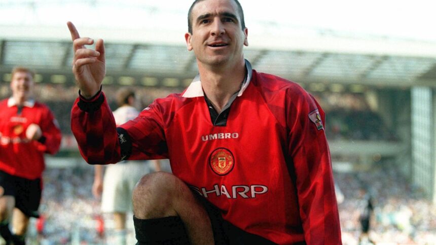 Eric Cantona își pierde răbdarea și atacă fără milă: "Vrea să nimicească totul!" 1 eric cantona n a mai rezistat si incepe sa dea in stanga si in dreapta incearca sa distruga totul 67f80988dfaab