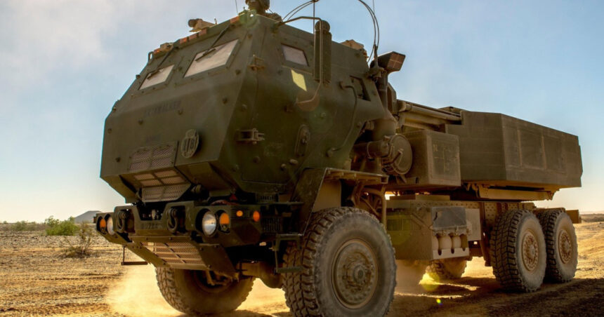 Estonia își consolidează apărarea cu șase sisteme HIMARS din SUA, afirmă Ministrul: „Un pas important pentru securitatea NATO” 1 estonia a primit sase sisteme de rachete himars din sua minstru aceasta intareste securitatea nato 6812677e5c655