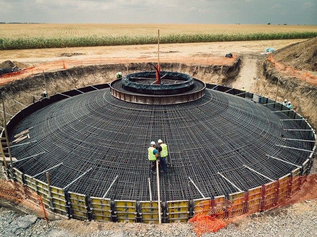 Parteneriat de lungă durată între Eurowind Energy și Autoliv pentru energia verde în România 1 eurowind energy si autoliv semneaza un parteneriat pe 12 ani pentru furnizarea de energie regenerabila in romania 67ee476665855