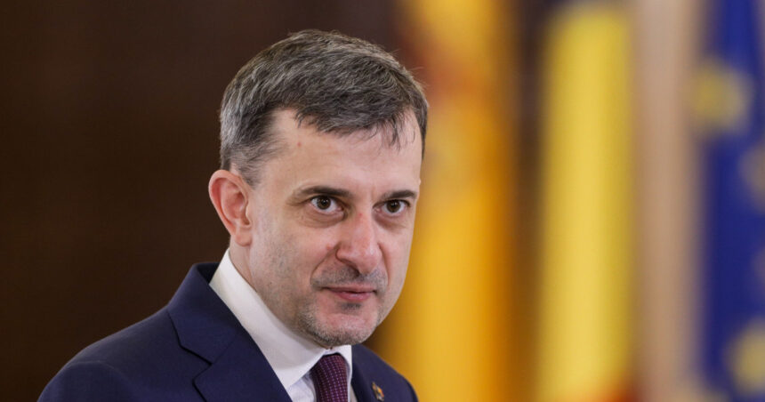 „Mesajul de căldură al Papei Francisc pentru România: Îmbrățișări în fiecare colț al țării în 2019” 1 exclusiv ambasadorul romaniei la vatican in 2019 papa francisc a imbratisat romania in fiecare localitate unde s a aflat 6808f87ca63e4