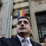 Ce dezvăluiri are o firmă americană de lobby despre acordul de 1,5 milioane de dolari cu AUR pentru promovarea lui Simion în Statele Unite? 2 exclusiv ce spune firma americana de lobby despre contractul de 15 milioane de dolari cu partidul aur pentru promovarea lui simion in sua 680a346a632b0