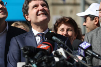 exclusiv nicusor dan dezvaluie cati bani a cheltuit pana acum pe publicitate electorala ma astept sa fie mai usor sa obtinem imprumuturi 67ed935bde8f0