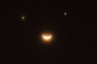 fenomen rar pe cer vizibil din toata lumea luna venus si saturn formeaza o fata zambitoare cand se va intampla 680262b35d75c