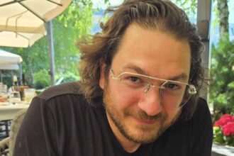florin dumitrescu a vrut sa plece definitiv din romania inainte sa semneze cu pro tv motivul pentru care s a razgandit 67f8c762754a3