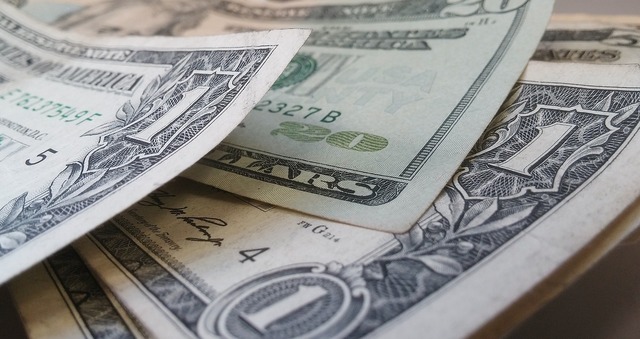 Hedge funds se retrag din investiții riscante înainte de marea "Zi a Eliberării" anunțată de Trump 1 fondurile de hedging renunta la activele riscante inainte de ziua eliberarii anuntata de trump 67ecf2dc402ed