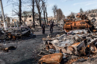 fortele de aparare ale ucrainei au eliminat un parasutist rus acuzat pentru crimele de razboi de la bucea 67f551b954a03