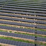 Parcul fotovoltaic de proporții epice, susținut de PNRR, a fost finalizat de Ministerul Energiei! 3 foto a fost finalizat cel mai mare parc fotovoltaic finantat prin pnrr de ministerul energiei 68110829ead37