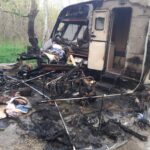 Tragedie la Hârșova: O turistă și-a pierdut viața în incendiul rulotelor de la Băile Puturoasa 3 foto a murit turista a carei rulota a luat foc la harsova la baile puturoasa 68063d2aab37b