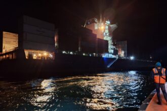 foto alerta la intrare in portul constanta marinar ranit preluat de urgenta de o nava arsvom vezi aici detalii 6805d2837b99a