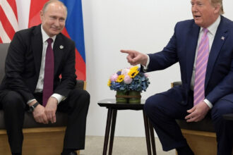 foto artistul rus care a facut portretul presedintelui sua dezvaluie ce a vrut sa transmita tabloul un cadou de la putin pentru trump 6807cb66d38f8