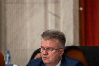 foto directorul autoritatii vamale romane anunta montarea de scanere la isaccea si moravita pana la finalul anului vor mai fi amplasate sase asemenea dispozitive si in alte vami 67f93c64c30a1