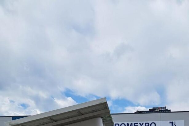 foto furnizor de solutii de infrastructura pentru masini electrice cu energie solara a intrat in romania 6809f5661f79f