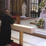 Papa Francisc, venerat în colțul cel mai uitat al lumii - Suveranul pontif, „Avocatul celor nedreptățiți” și „Emblema păcii” 3 foto papa francisc omagiat in cea mai oropsita regiune a lumii suveranul pontif a fost vocea celor fara voce si un simbol al pacii 68068e28f1bbd