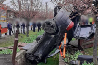 foto patru tineri raniti intr un accident rutier in judetul cluj a fost chemat un elicopter smurd 67fea84fd9849