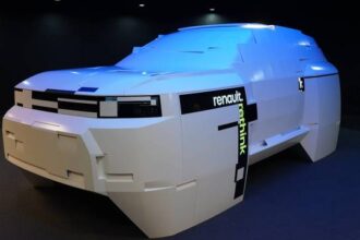 foto renault pariaza pe india cu modelele dacia jumatate de milion de masini anual de zece ori mai multe decat in prezent cel mai mare centru de design din afara frantei 680ead7ea8bd7