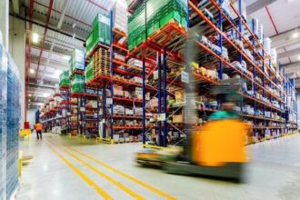 foto una dintre cele mai bogate familii din belgia detine un portofoliu logistic de 15 miliarde de euro in romania 680b452e695dc