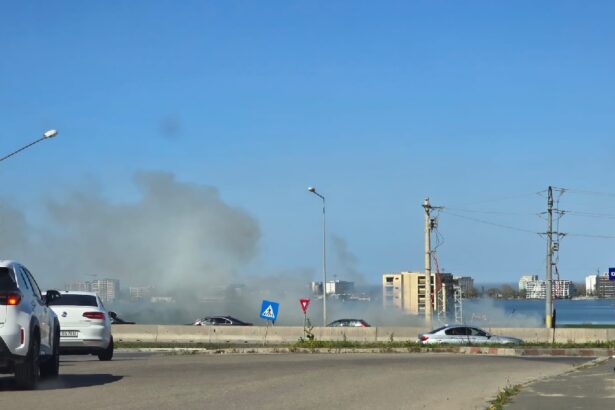 foto video alerta la iesire din constanta un transformator electric a luat foc intreaga zona a ramas fara curent 6808ed265569d