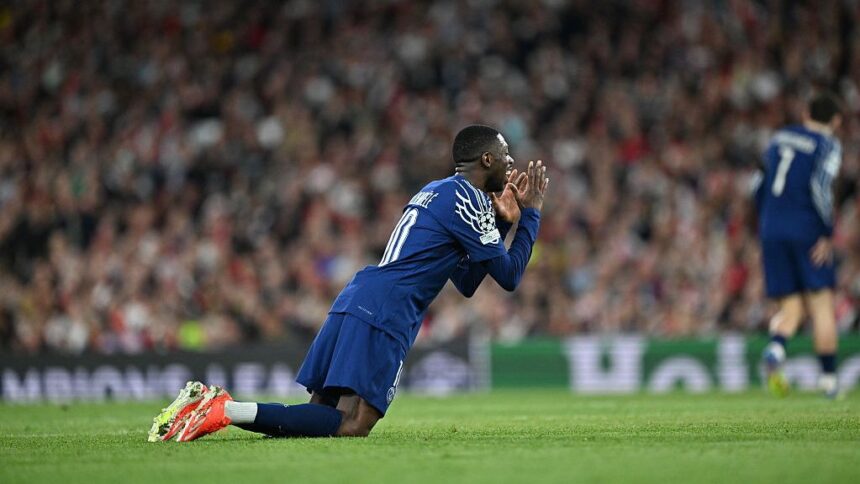 Vești proaspete din Franța despre starea lui Ousmane Dembele, accidentat în confruntarea cu Arsenal 1 francezii au oferit noutati despre starea lui ousmane dembele iesit accidentat in duelul cu arsenal 6812741243910