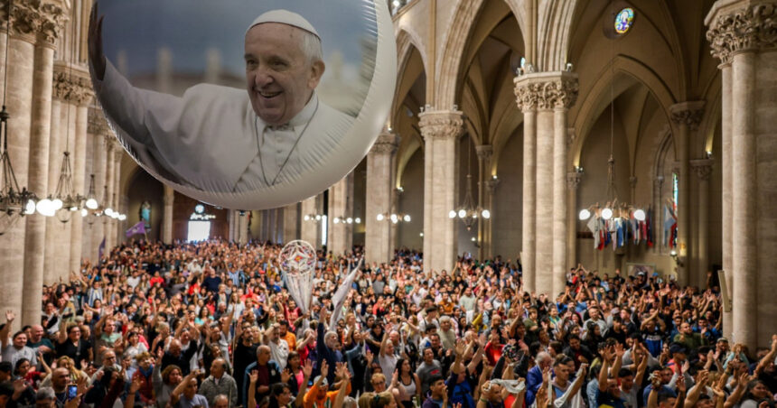 Francisc, primul papă din America Latină, își revine în țara natală după alegerea sa istorică. 1 francisc primul suveran pontif din america latina nu a mai vizitat niciodata argentina natala de cand a devenit papa 680641296d51e