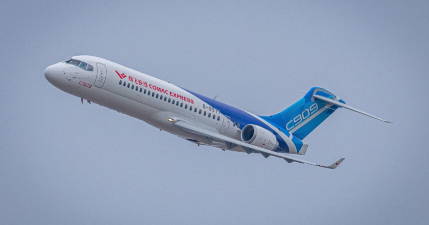 Avioanele chinezești COMAC au decolat în Vietnam: Un nou rival pentru Boeing și Airbus în industria aviației! 1 galerie foto avioane chinezesti comac au inceput serviciul comercial in vietnam producatorul isi propune sa concureze boeing si airbus 6804b4e629dc3