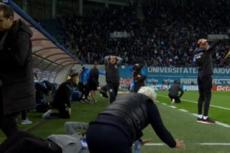 galerie foto imaginile serii dupa universitatea craiova fcsb oltenii la pamant 67fc258d386d7