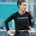 Sorana Cîrstea, strălucitoare și înstărită la 35 de ani: și-a construit o avere impresionantă și a fascinat fanii în cea mai nouă apariție pe teren! 2 galerie foto sorana cirstea superba si milionara la 35 de ani a strans o avere si i a hipnotizat pe fani la cea mai recenta aparitie pe ter 67f4278dc9ad2