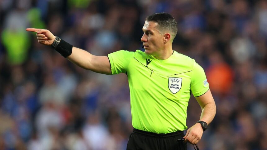Șoc la Ibrox: Istvan Kovacs sub lumina reflectoarelor! BBC: "O experiență fără precedent!" 1 galerie foto stupoare pe ibrox cu istvan kovacs in prim plan bbc nu am mai vazut niciodata asa ceva 67f83ec53428e