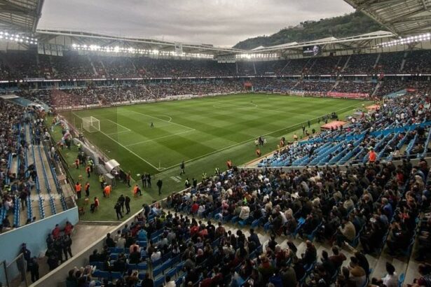 galerie foto turcii au scris istorie asistenta neverosimila la un meci din uefa youth league 67ec2e0bde33a