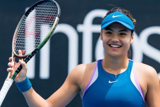 galerie foto victoriile curg in contul emmei raducanu cati bani a obtinut pentru calificarea in turul doi la madrid 6809017c67bd9