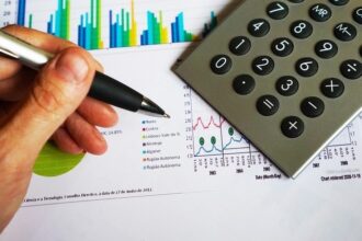 grafic unicredit anticipeaza cresterea substantiala a tva dupa alegeri si reduce prognoza de crestere economica pentru romania 680c05d7eeeef
