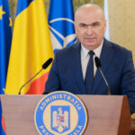 Ilie Bolojan a semnat legea ce pedepsește absențele nejustificate ale parlamentarilor cu o reducere de 5% din salariul lunar brut 3 ilie bolojan a promulgat legea prin care absentele nemotivate ale parlamentarilor sunt sanctionate cu 5 din indemnizatia lunara bruta 67ed17908a9b4