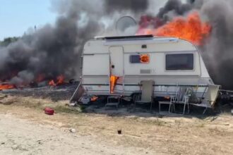 incendiu la harsova doua persoane au suferit arsuri grave pe corp a fost solicitat elicopterul 6803c09f5ff81