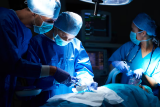 incident grav la institutul marius nasta din bucuresti tavanul unei sali de operatie s a desprins in timpul interventiei 67fe6bdd5dd9f