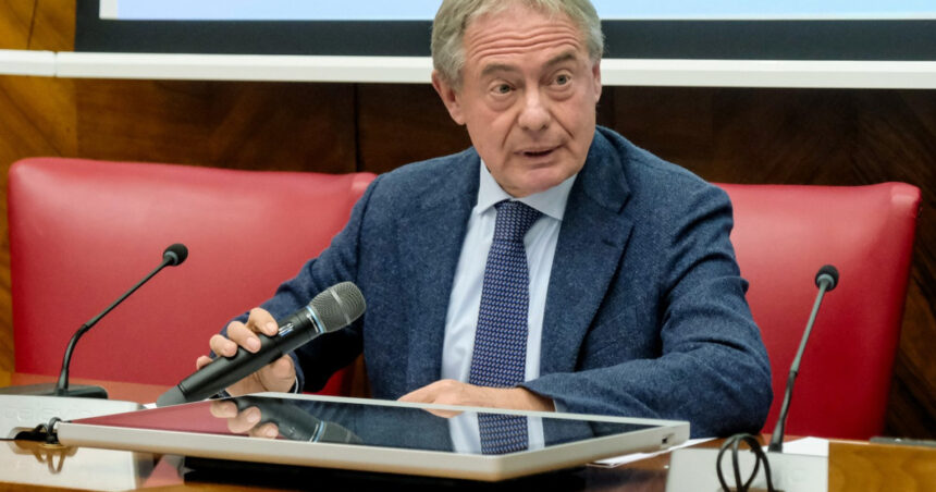 Italia solicită Uniunii Europene să renunțe la reglementările „absurde” din Pactul Verde, anunță un oficial guvernamental italian 1 italia va cere ue suspendarea reglementarilor nebunesti din green deal afirma un ministru italian 67f54479a62b7