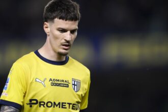 italienii anunta plecarea lui dennis man de la parma indiferent cum se va incheia sezonul 67ef968e1d264