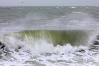 judetul constanta sub cod portocaliu de vant timp de doua ore a fost emis un mesaj ro alert 67f7d6eb6942a