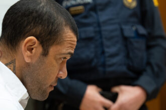 justitia spaniola anuleaza condamnarea pentru viol in cazul lui dani alves fost fotbalist la barcelona 67ec1a5df3ac4