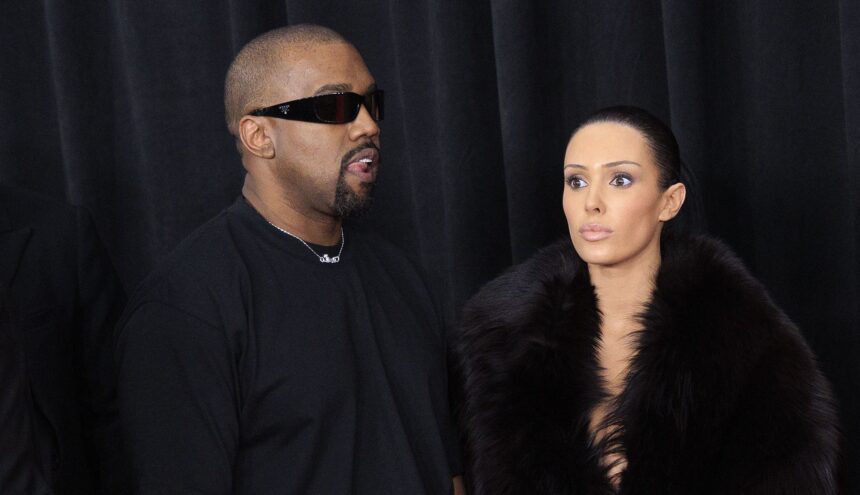 Kanye West dezvăluie despărțirea de Bianca Censori: „O fac să sufere”. Motivul atacurilor sale de panică 1 kanye west recunoaste ca a fost parasit de bianca censori o fac sa se simta rau de ce a avut atacuri de panica 67ee8b9781a79