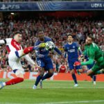 L'Equipe elogiază un star după confruntarea Arsenal - PSG 0-1: "A purtat mantia de erou" 3 lequipe lauda un jucator dupa arsenal psg 0 1 si a pus pelerina de supererou 681145bc54007