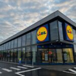 Lidl România: Necesitatea sprijinirii producătorilor autohtoni. Georgiana Radu, membru al Consiliului de Conducere, subliniază că clienții doresc experiențe de cumpărare distincte, cu un accent pe semipreparate refrigerate. 2 lidl in romania avem nevoie de producatori locali georgiana radu membru in consiliul de conducere clientii cauta si anumite experiente de cumparare orientare catre semipreparatele refrigerate 67ff2dbcb38f5