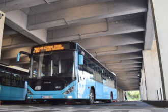 linia de autobuz 780 gara de nord aeroport henri coanda activa intre 7 si 10 aprilie din cauza unor trenuri spre otopeni anulate 67efcb368d82f