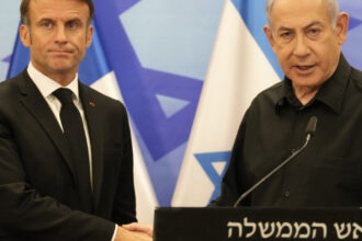 macron i a cerut lui netanyahu sa termine calvarul civililor din fasia gaza raspunsul premierului israelian 67fe6be093f59