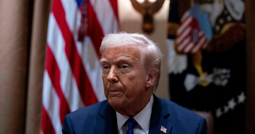 Congresmenii democrați îl acuză pe Trump de implicare în cea mai amplă manipulare a piețelor globale. Care sunt pașii pe care îi propun? 1 mai multi congresmeni democrati il acuza pe trump ca participa la cea mai mare manipulare a pietei mondiale ce initiaza acestia 67f7d9cd5af0f