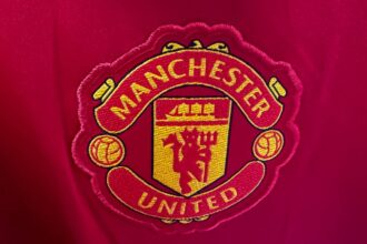manchester united vrea sa dea o lovitura de 73 000 000 de e pe piata transferurilor a aprobat oferta 6807a1d557992