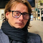 Marius Manole își apără colega Lasconi: „Este o injustiție să tratezi cu dispreț un om care a luptat pentru acest partid” 3 marius manole o sustine pe lasconi e o nedreptate sa arunci la groapa de gunoi un om care a luptat pentru partidul asta 67fe8732b1bcb